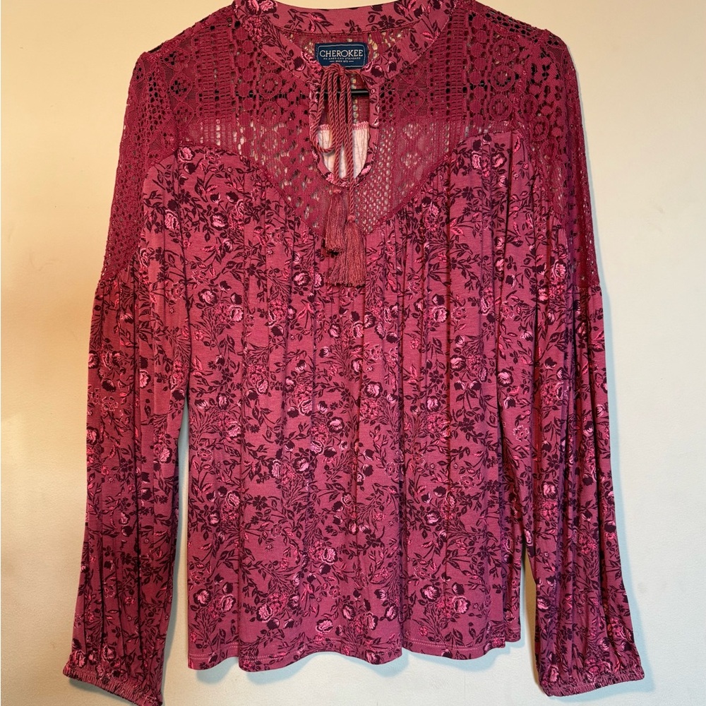Cherokee Women's Burgundy Floral Blouse Size S